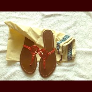 Reptile Red Auth 💯Tory Burch sandals Sz 8.5 TTS